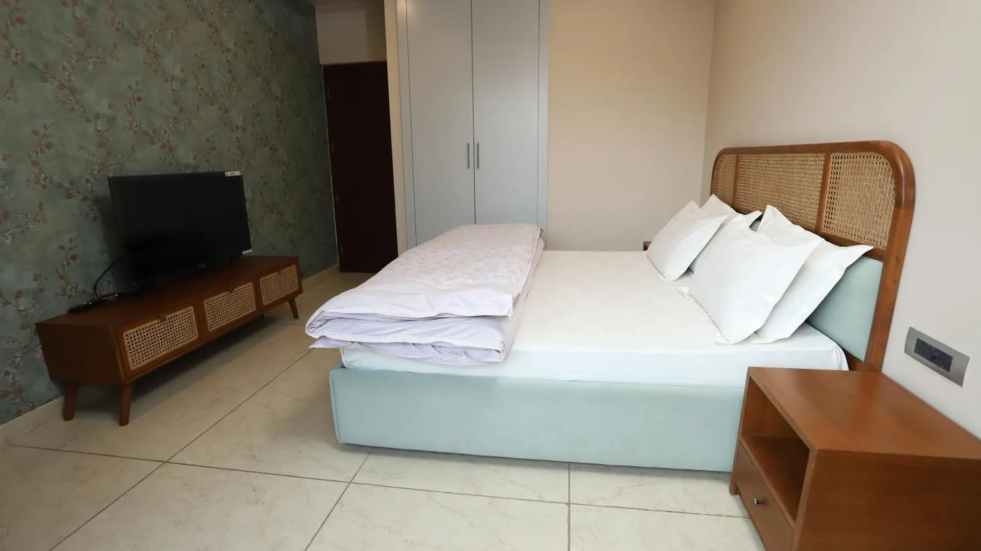 Juniper Whsiper Hotel Shimla